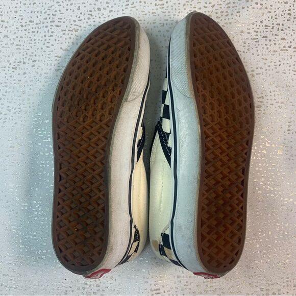 VANS Slip on Black and White Checkered Shoes - Picture 8 of 11